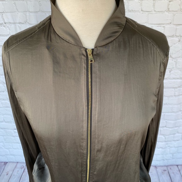 ZARA Bomber Jacket - Picture 4 of 9